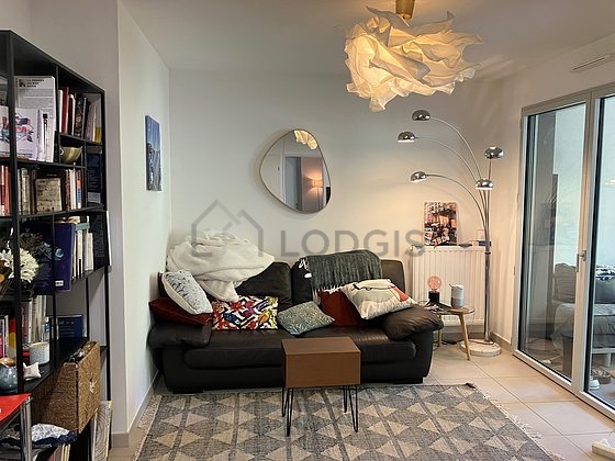 Salon très lumineux