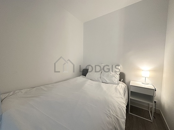 Bedroom with windows