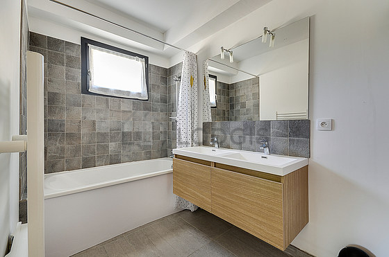 Maison individuelle Nord-Est d'Aix-en-Pce - 