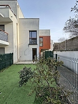 House Colombes - Yard