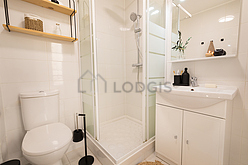 Apartment Paris 18° - Bathroom