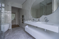 Apartment Paris 6° - Bathroom