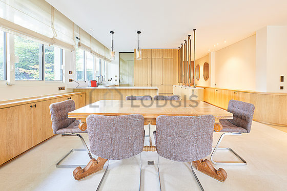Квартира Neuilly-Sur-Seine - 