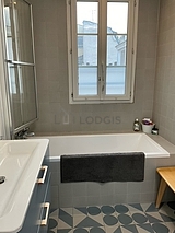 Apartment Paris 18° - Bathroom