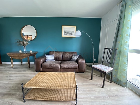 Séjour donnant sur jardin