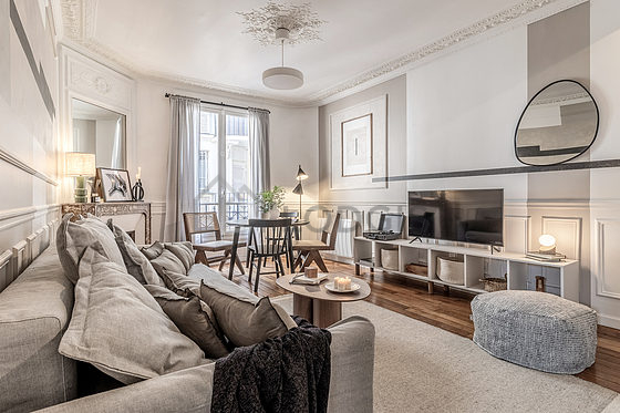 Living room furnished with tv, 1 chair(s)