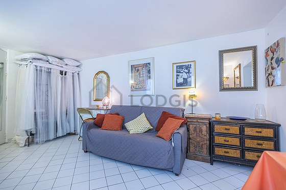 Very bright living room