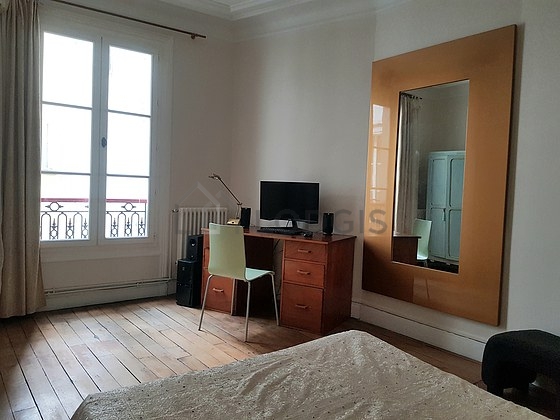 Bedroom for 2 persons equipped with 1 bed(s) of 140cm