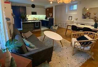 Buttes Chaumont Paris 19° 2 bedroom Apartment