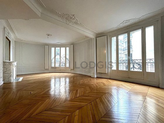 Living room with windows