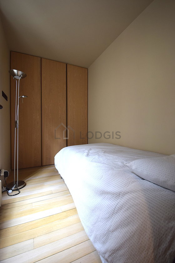 Bedroom with windows