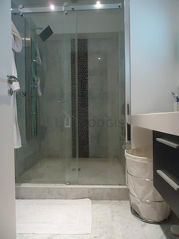 Appartement Paris 16° - 