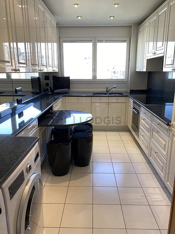 Kitchen of 14m²