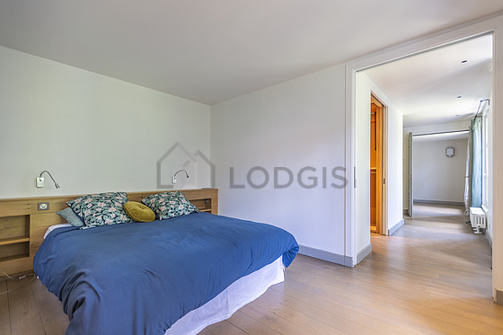 Bedroom with windows