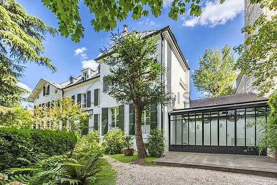 Maison individuelle Paris 16° - 