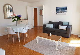 Versailles 1 bedroom Apartment