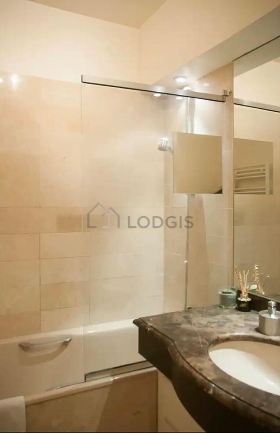 Квартира Neuilly-Sur-Seine - 