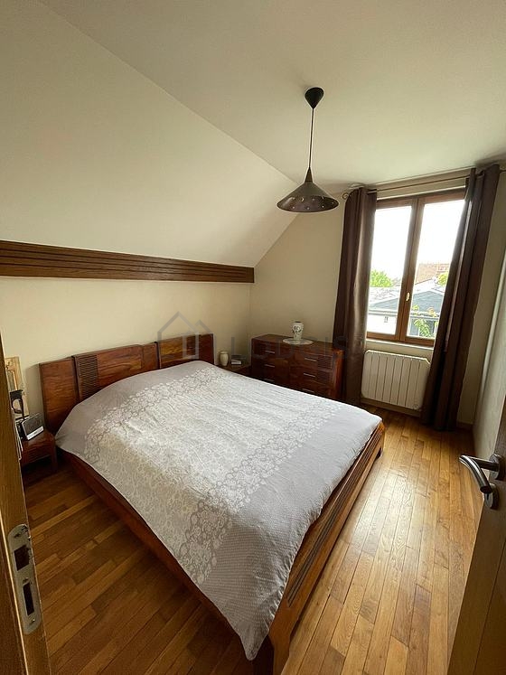 House ESSONNE - 