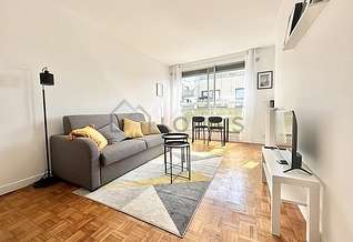 Studio Paris 20° Gambetta