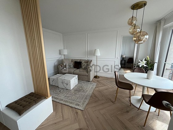 Séjour d'un appartement à Paris