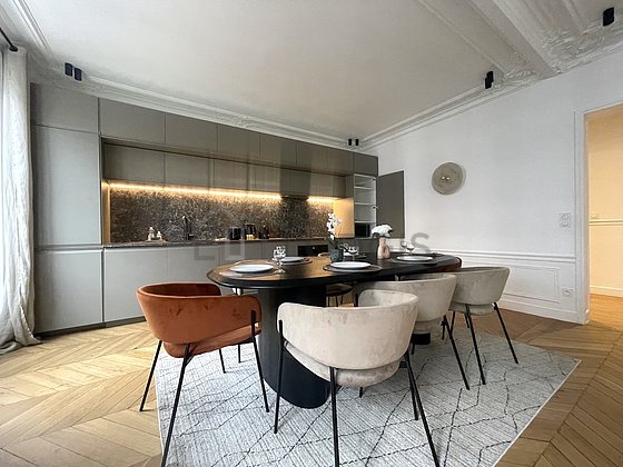 Appartement Paris 8° - 