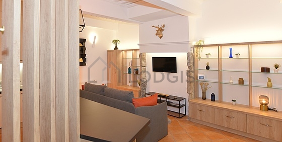 Living room furnished with tv