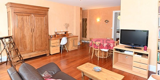 Sitting room of an apartment in Paris