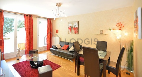 Sitting room of an apartment in Paris