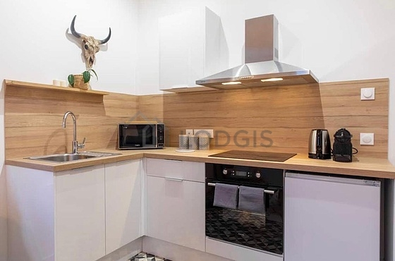 Great kitchen with tile floor