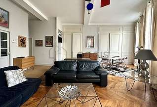 Lyon studio with alcove