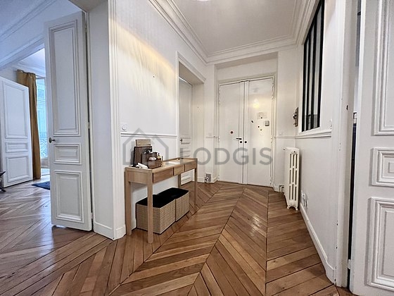 Entrance with wooden floor