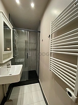 Apartment Paris 5° - Bathroom