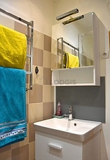 Apartment Paris 4° - Bathroom