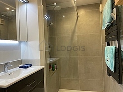 Apartment Cannes - Bathroom