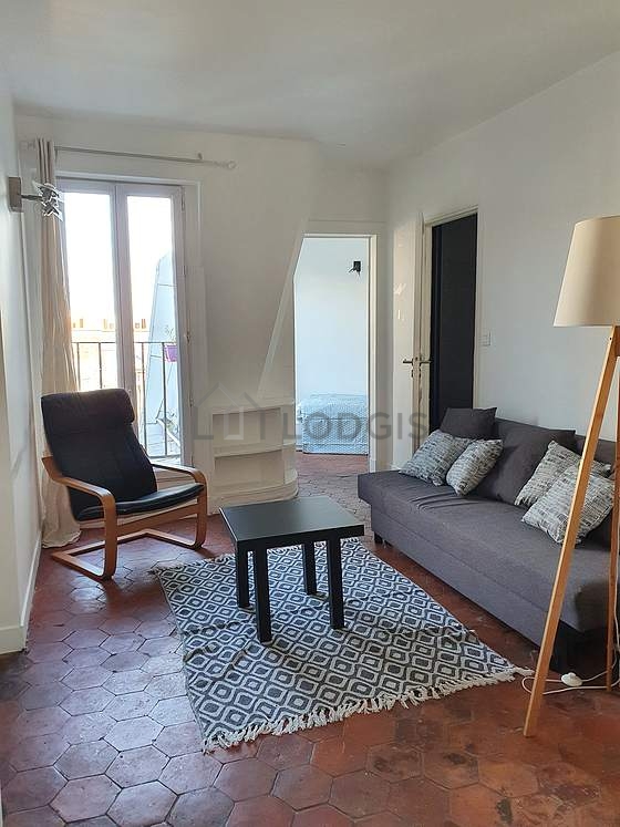 Séjour très calme équipé de ventilateur, 1 fauteuil(s), 1 chaise(s)