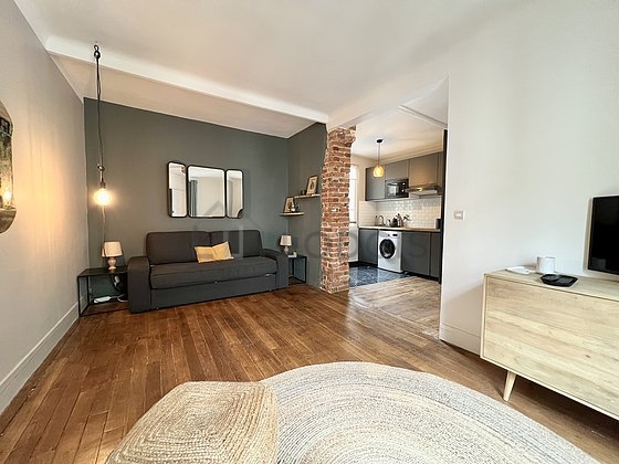 Living room furnished with 1 sofabed(s) of 140cm, tv, 1 armchair(s)