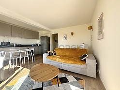 Apartamento Paris 20° - Salaõ