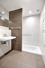 Triplex Paris 18° - Salle de bain