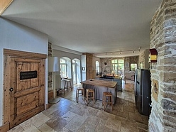 Casa Nord-Ouest de Lyon - Salaõ