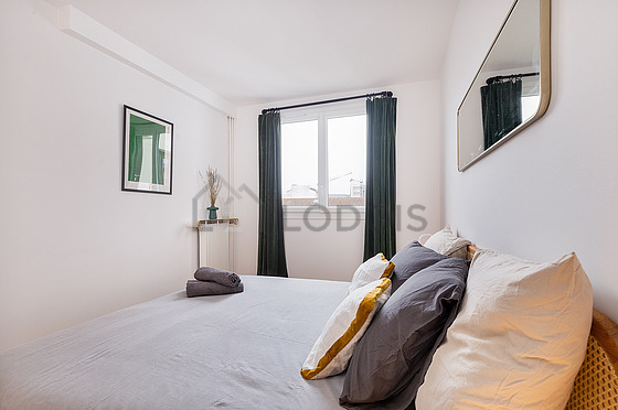 Bedroom with windows