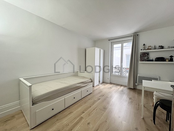 Séjour d'un appartement à Paris