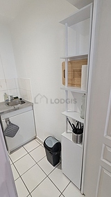 Apartment Tours - Kitchen