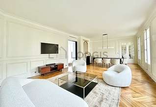 France Parigi 8° 3 camere Appartamento