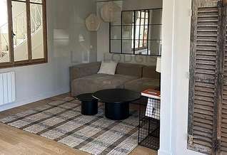 Bordeaux 2 bedroom House