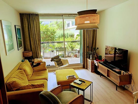 Living room with windows