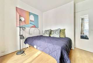 Saint Georges Париж Paris 9° студия