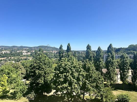 Appartamento Nord-Est de Lyon - 