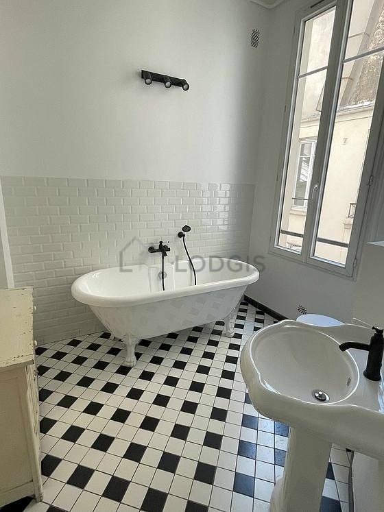 Appartement Paris 10° - 