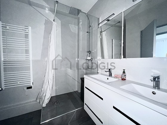Appartement Paris 19° - 