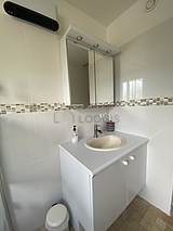 Apartment Montpellier Centre - Bathroom